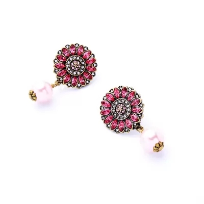 Kandiny - Fresh Crystal Flower Pearl Stud Earrings 00615